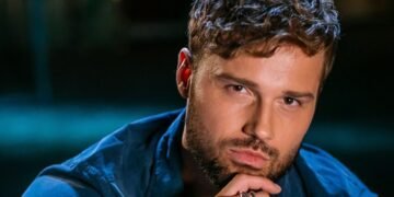 Алекс Топольський чесно відповів, чи був на “Холостяку” секс