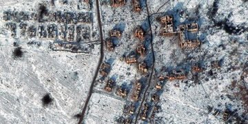 “Йдуть бої на руїнах”: Подоляк розповів про ситуацію в Соледарі