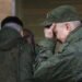 Російські мобіки не хочуть йти в атаку в районі Сватового. Командування шле їх через мінні поля