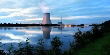 Германия больше не будет поддерживать работу АЭС