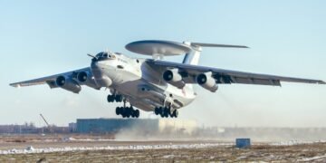 Літаки А-50: Жданов відповів, чому ЗСУ не б’ють по аеродромах з навідниками ракет