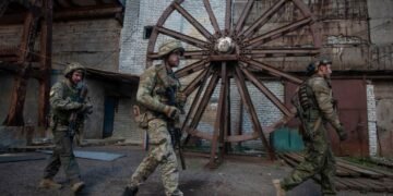 Бутусов: Соледар в загрозливій ситуації, але можливості для виправлення ситуації є