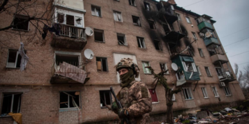 Евакуація неможлива: стало відомо, скільки цивільних перебуває в Соледарі