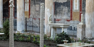 Античний бордель. У Помпеях відновили легендарний Дім Веттіїв. ФОТО