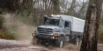 Mercedes-Benz поставил Украине более 100 грузовиков повышенной проходимости Zetros
