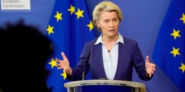 Фон дер Ляйен: Украина добилась больших успехов на пути в Евросоюз