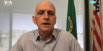 Конгрессмен Адам Смит – о поддержке США Украины и влиянии предвыборного года на эти усилия