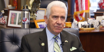 Конгрессмен Коста: есть полдесятка республиканцев, считающих шатдаун безответственным шагом