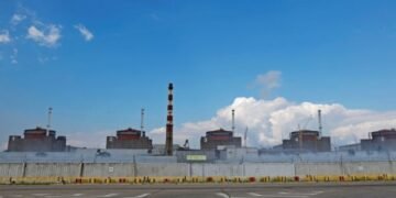 МАГАТЭ сообщило о многочисленных взрывах вблизи Запорожской АЭС
