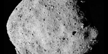 NASA впервые доставило на Землю образцы астероида. Миссия длилась семь лет – фото, видео