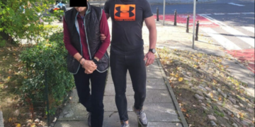 У Польщі затримали “графа”, який лікував жінок сексом