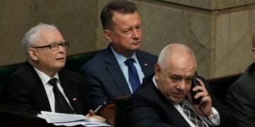 Варшава: Польша поддерживает Украину в борьбе с РФ, но ей необходимо пополнить запасы оружия.