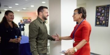 Спецпосланник США: мы должны помочь Украине не только выжить, но и достичь экономического процветания