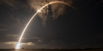За останні два місяці SpaceX втратила 200 супутників Starlink – аналітики
