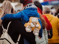 Остаться за границей могут от 1,3 млн до 3,3 млн украинцев, их число растет – ЦЭС