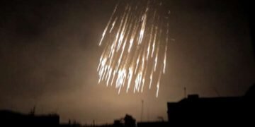 Росіяни накрили Новолюбівку на Луганщині фосфорними боєприпасами