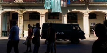 На Кубе арестовали 17 человек по делу о вербовке на войну в Украине