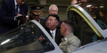 Ким Чен Ын “глубоко впечатлен” российской авиастроительной промышленностью