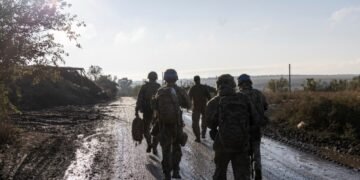 Сырский: украинские войска прорвали российскую линию обороны в районе Бахмута