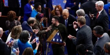 СМИ: Зеленский посетит Конгресс США на следующей неделе