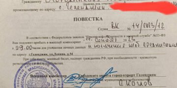 С выборов – на войну? В российском геленджике наблюдателям раздают повестки