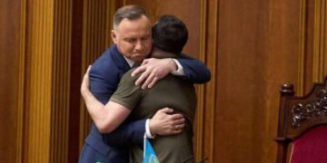 Дуда заявил, что встретится с глазу на глаз с Зеленским “как только будет возможность”