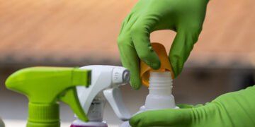 У побутовій хімії виявили сотні небезпечних летких речовин