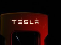 Tesla планирует построить в Индии завод по производству аккумуляторов