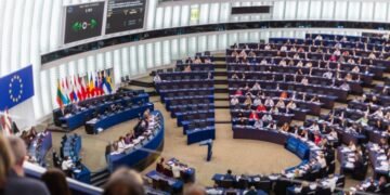 В Европарламенте поддержали создание 50 миллиардного фонда для Украины