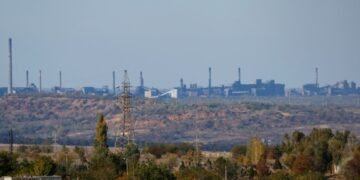 Генштаб ВСУ: Украина отражает атаки врага возле Марьинки, Бахмута и Купянска