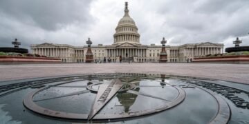 Что говорили законодатели США о помощи Украине после принятия временного бюджета
