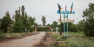 Армія РФ штурмує Авдіївку та Куп’янськ, щоб створити “пояс контролю” для Путіна, – Маломуж