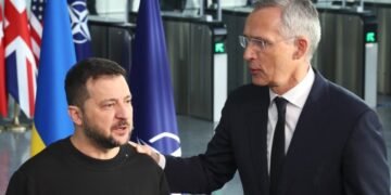 Зеленский прибыл в штаб-квартиру НАТО в Брюсселе