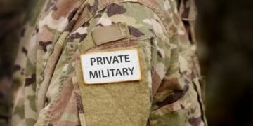 Вагнеровец пришел в путинский фонд и набил лицо и зад всем, до кого дотянулся. ФОТО