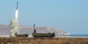 В Одесі чули звуки вибухів, піднявся дим: повідомляють, що “Онікси” запускали з Криму