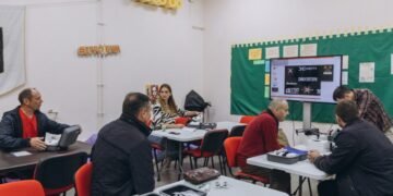 В Украине школьников будут учить управлять дронами на уроках “Защиты Украины”