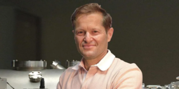 Лауреат Нобелівської премії з фізики віддасть призові гроші на допомогу українцям