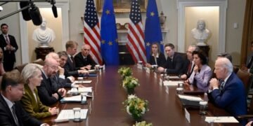 США и ЕС заявили о непоколебимой поддержке Украины