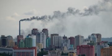 США: Северная Корея поставила России оружие для использования в Украине