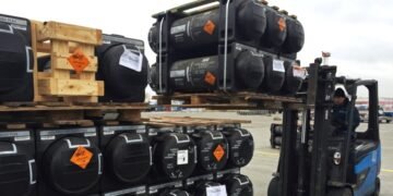 Чехия и Дания окажут совместную военную помощь Украине