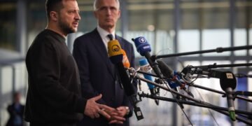 Путін хоче знову використати зиму як зброю у війні – Столтенберг