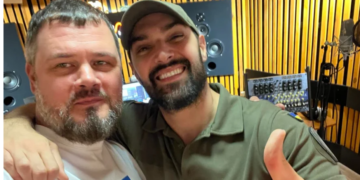 “Цей випадок мені здається зашкваром”. Продюсер Лисиця заявив, що Кондратюк забирає собі частину військової зарплатні Козловського