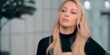 Оля Полякова розповіла, як психологиня розсварила її з мамою: “У всіх проблемах звинувачувала”