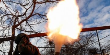 Украина: Россия несет большие потери под Авдеевкой