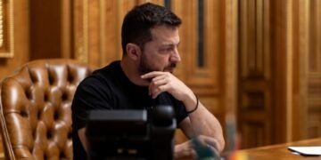 Зеленский подписал закон о нацменьшинствах: документ не будет действовать для россиян