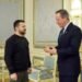 Кэмерон посетил Украину в рамках первого визита в качестве главы Форин-офиса