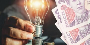 “Долги за свет начисляют, а в квартире никто не живет”: как этого избежать?