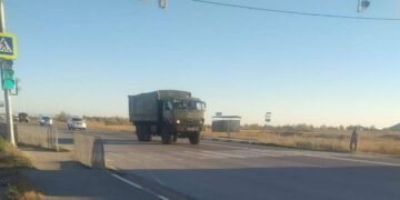 Россияне перебрасывают новобранцев в Евпаторию