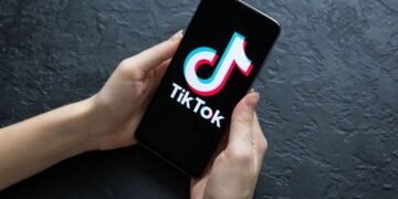 TikTok закроет фонд поддержки авторов контента в размере $1 млрд