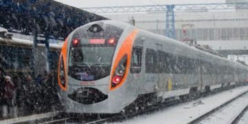 Поезда задерживаются: Укрзализныця дала список опаздывающих рейсов